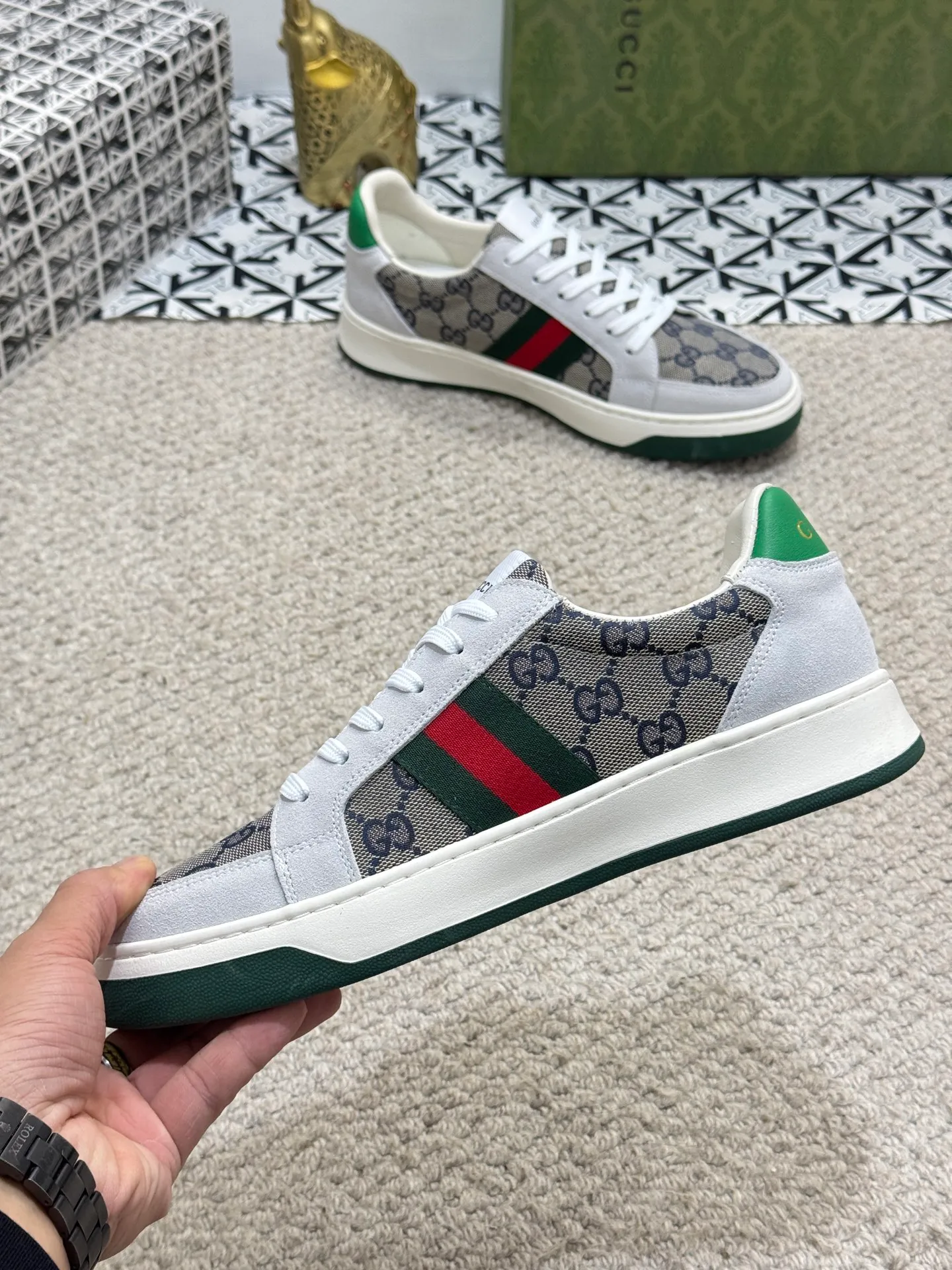 Men's shoes 💰400 [New model] 🪳🪳Gucci─Gucci classic. Gucci purchase level, comparable to genuine products without pressure, colorful style prevails, really looks good on the feet, original leather imported from Italy, the texture is amazing! Lasting technology, first-layer sheepskin lining imported from Italy, highly recommended product, a must-see, high quality will definitely satisfy you! Size: 38-44 (45 customized